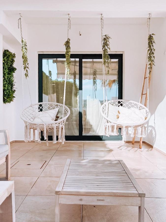 Appartamento Oursea - Sea View With Pool - Fully Renewed 2022 Albufeira Esterno foto